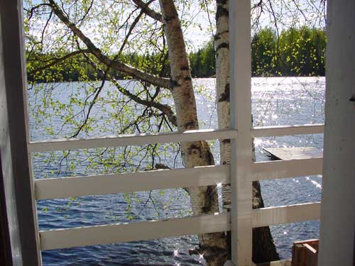 Spring cottages and sauna holidays - vacations in your own cottage in south east Finland - experience the Finnish spring at Penttil&auml; Gardens.